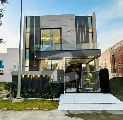 3 Years Installments Plan 5 Marla Brand New House For Sale In Park View City