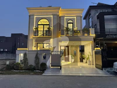 3 Years Installments Plan 10 Marla Brand New House For Sale In Park View City