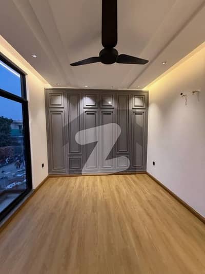 3 Years Installments Plan 5 Marla Brand New House For Sale In Park View City