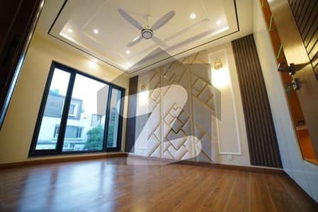 3 Years Installments Plan 10 Marla Brand New House For Sale In Park View City