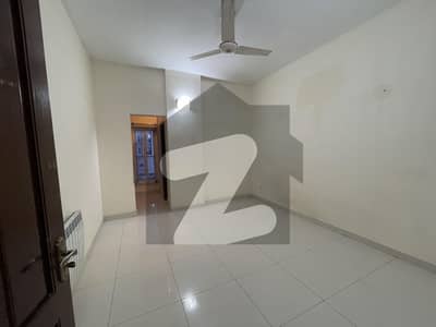 بحریہ انکلیو بحریہ ٹاؤن,اسلام آباد میں 3 کمروں کا 10 مرلہ بالائی پورشن 70.0 ہزار میں کرایہ پر دستیاب ہے۔