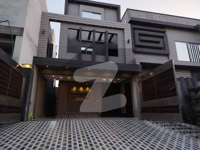 12 MARLA MODERN BUNGALOW FOR SALE IN OPF SOCIETY LAHOORE