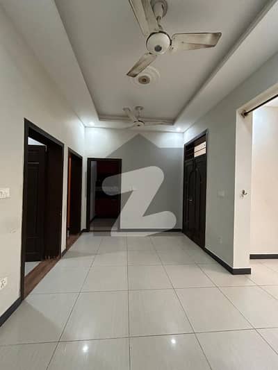 Avail Yourself A Great 5 Marla Upper Portion In D-12/4