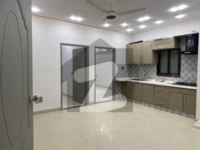 Renovated Apartment 3bed dd Near banglow facing