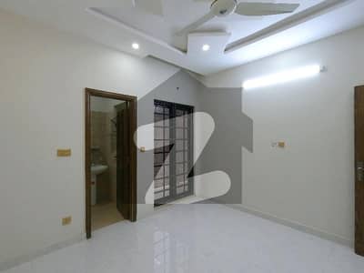 جوبلی ٹاؤن ۔ بلاک ایف جوبلی ٹاؤن,لاہور میں 3 کمروں کا 5 مرلہ بالائی پورشن 45.0 ہزار میں کرایہ پر دستیاب ہے۔