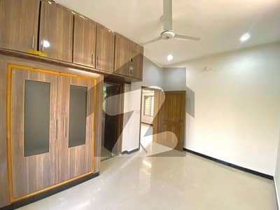 4 Marla Lower Portion Situated In D-12/4 For rent