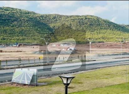 مارگلہ انکلیو مارگلہ ایونیو,اسلام آباد میں 5 مرلہ رہائشی پلاٹ 1.8 کروڑ میں برائے فروخت۔