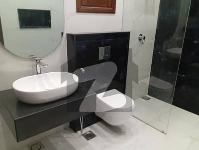 Like Brand New 300 yards Bungalow For Rent