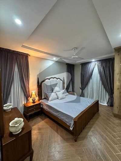 بحریہ ٹاؤن فیز 8 بحریہ ٹاؤن راولپنڈی,راولپنڈی میں 3 کمروں کا 1 کنال پینٹ ہاؤس 1.7 لاکھ میں کرایہ پر دستیاب ہے۔