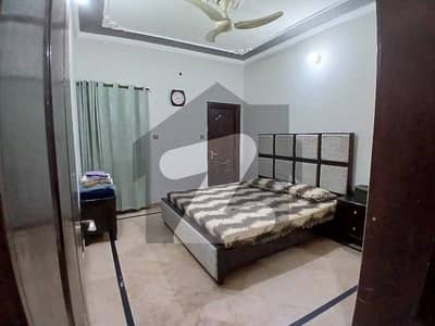 جوہر ٹاؤن فیز 2 جوہر ٹاؤن,لاہور میں 2 کمروں کا 5 مرلہ بالائی پورشن 58.0 ہزار میں کرایہ پر دستیاب ہے۔