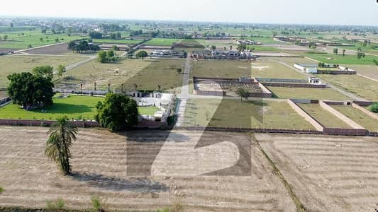 Le Greenz Luxury Farmhouse Society Located on Main Bedian Road, Lahore.