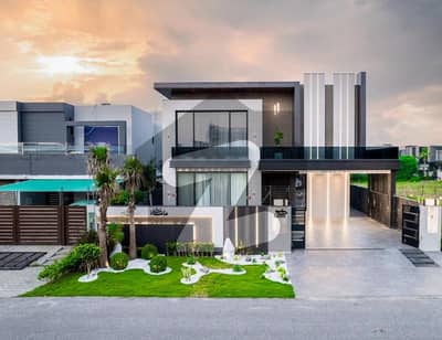 ڈی ایچ اے فیز 6 - بلاک جی فیز 6,ڈیفنس (ڈی ایچ اے),لاہور میں 6 کمروں کا 1 کنال مکان 23.9 کروڑ میں برائے فروخت۔