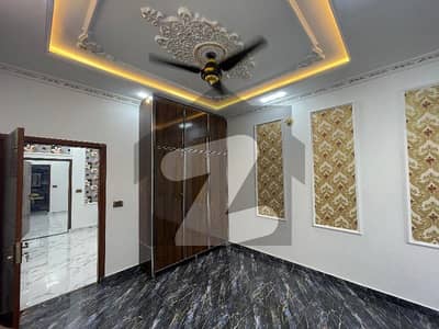 مرغزار آفیسرز کالونی لاہور میں 4 کمروں کا 3 مرلہ مکان 1.44 کروڑ میں برائے فروخت۔