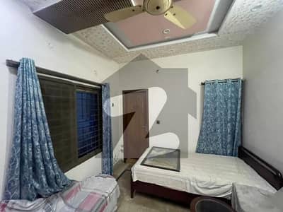 مرغزار آفیسرز کالونی لاہور میں 3 کمروں کا 3 مرلہ مکان 1.35 کروڑ میں برائے فروخت۔