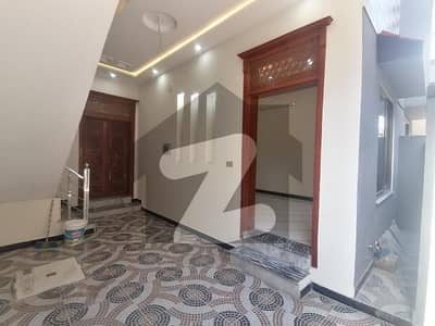 رینج روڈ راولپنڈی میں 4 کمروں کا 6 مرلہ مکان 3.0 کروڑ میں برائے فروخت۔