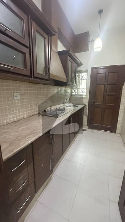 4 Marla upper portion for rent
