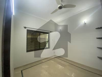 25*40 Double Storey House Available For Rent G-13/4 Ideal Location