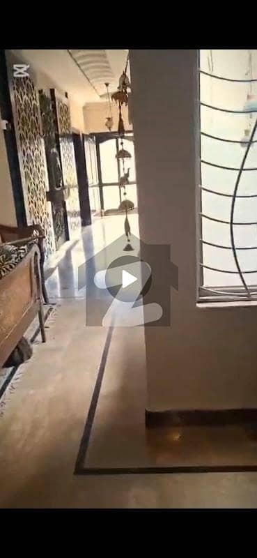 جی ۔ 10/2 جی ۔ 10,اسلام آباد میں 6 کمروں کا 14 مرلہ مکان 13.0 کروڑ میں برائے فروخت۔