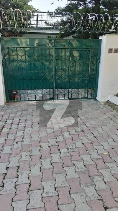 **House for Sale G-10/2 (Pindi Face)**