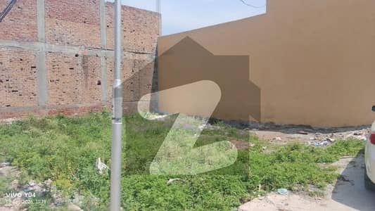 بنی گالہ اسلام آباد میں 7 مرلہ رہائشی پلاٹ 94.5 لاکھ میں برائے فروخت۔