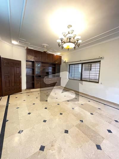 10 Marla Upper Portion For Rent In E-11 | Monthly Rent 150,000 PKR