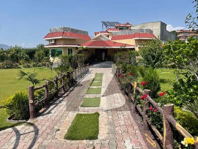 Beautiful Farm House Available For Sale In Bani Islamabad Good Location