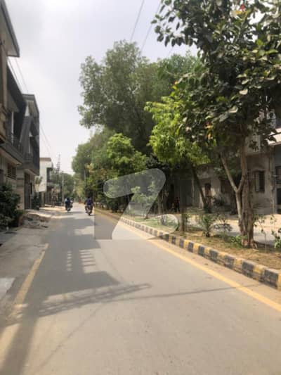 Golden Opportunity!12 Marla Plot for Sale Fully Developed Area in Venus Housing Society