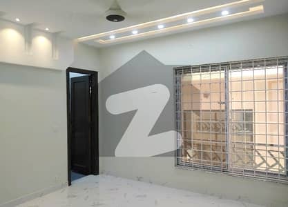 Upper Portion Sized 10 Marla Is Available For rent In Bahria Town Phase 8