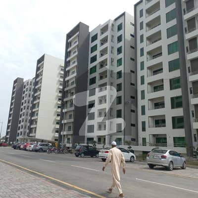 عسکری 10 عسکری,لاہور میں 4 کمروں کا 12 مرلہ فلیٹ 1.45 لاکھ میں کرایہ پر دستیاب ہے۔