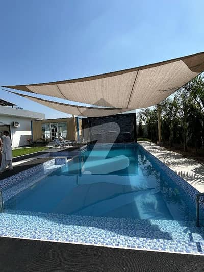 برکی روڈ کینٹ,لاہور میں 5 کمروں کا 6 کنال فارم ہاؤس 15.0 ہزار میں کرایہ پر دستیاب ہے۔