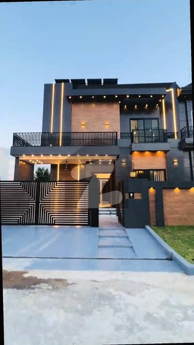 10 Marla House For Sale in B Block, Citi Housing Sialkot