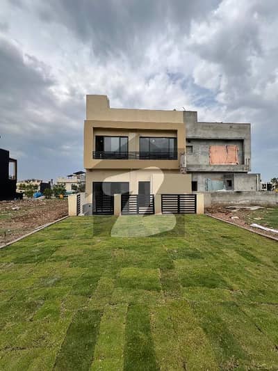 6.5 Marla Brand New Designer House with 3 Marla Lawn For sale