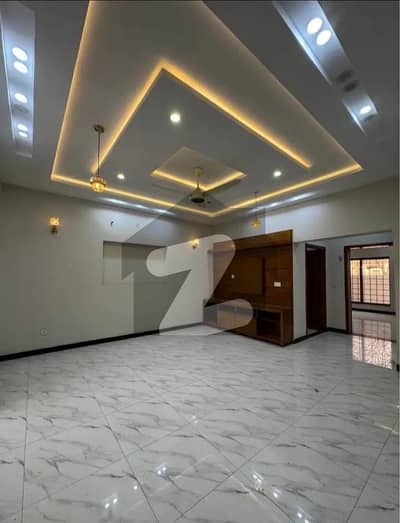 بحریہ ٹاؤن فیز 8 بحریہ ٹاؤن راولپنڈی,راولپنڈی میں 5 کمروں کا 10 مرلہ مکان 1.35 لاکھ میں کرایہ پر دستیاب ہے۔