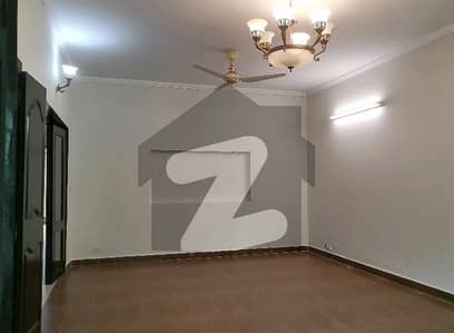 House Of 10 Marla Is Available In Contemporary Neighborhood Of Askari