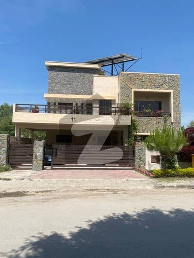 بحریہ گرینز۔ اوورسیز انکلیو بحریہ ٹاؤن فیز 8,بحریہ ٹاؤن راولپنڈی,راولپنڈی میں 5 کمروں کا 1 کنال مکان 6.0 کروڑ میں برائے فروخت۔