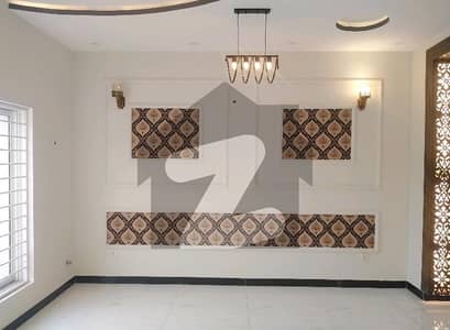 Highly-Desirable House Available In Bahria Town Phase 8 - Ali Block For rent