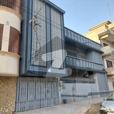 نارتھ کراچی ۔ سیکٹر 11اے نارتھ کراچی,کراچی میں 6 کمروں کا 10 مرلہ مکان 5.95 کروڑ میں برائے فروخت۔