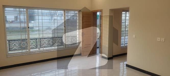 Bahria Enclave 10 Marla Brand New House Available For Sale Back Open House