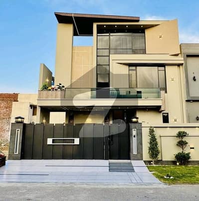 Prime Location 10 Marla House In Beautiful Location Of Citi Housing Society In Citi Housing Society