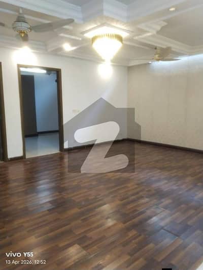 DHA 9 Town 8 Marla House Up For rent