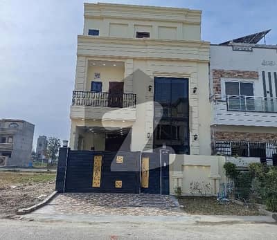 Prime Location House Of 5 Marla Available For sale In Citi Housing Society