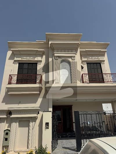 10 Marla Brand New House For Rent in DHA Multan