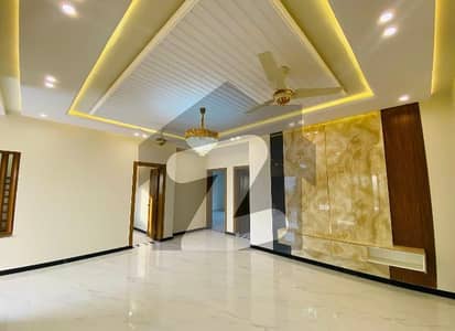 10 marla brand new ground poration for rent