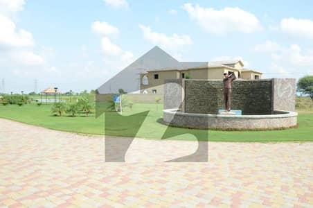 10 Marla Plot For Sale Near To Park or Main Blvd