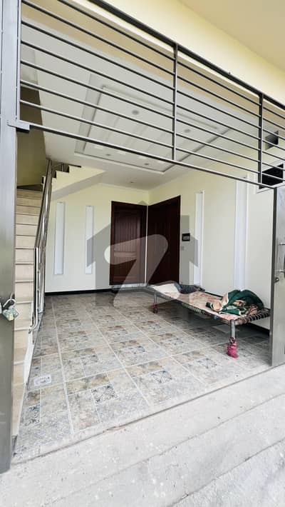 5 marla double storey house for sale