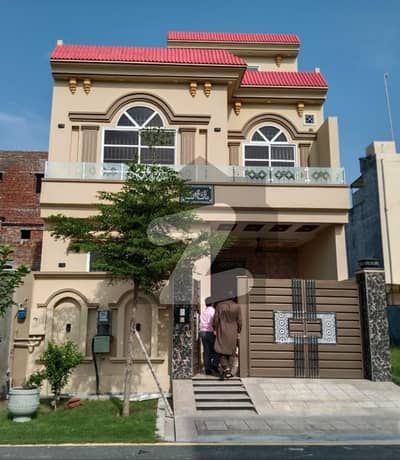 رئیل پام سٹی ایمن آباد موڑ,گوجرانوالہ میں 4 کمروں کا 5 مرلہ مکان 1.65 کروڑ میں برائے فروخت۔