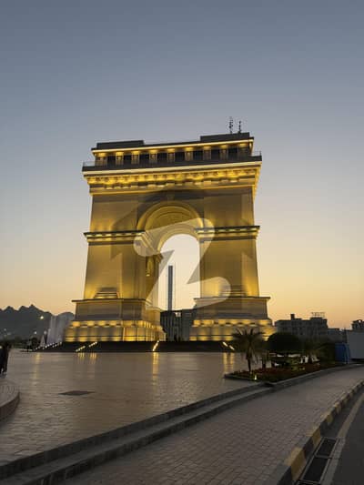 1 Kanal Corner Plot For Sale In Faisal Hills Block A Near Markaz & Commercial