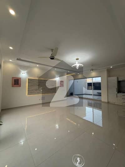 1 kanal upper portion for rent