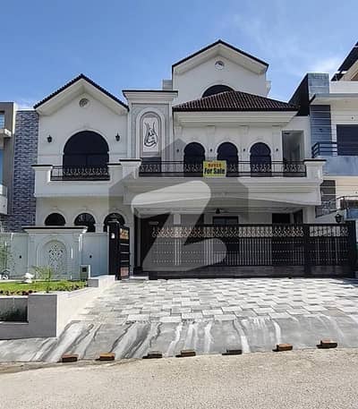 40x80 Luxury House For Sale FGEHA Sector G-13/3 Islamabad