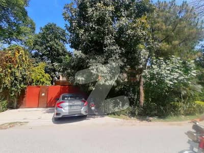 Prime Location 2.5 Kanal House For sale In New Garden Town New Garden Town In Only Rs. 225000000